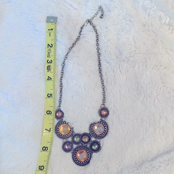 Costume necklace - Picture 3 of 3